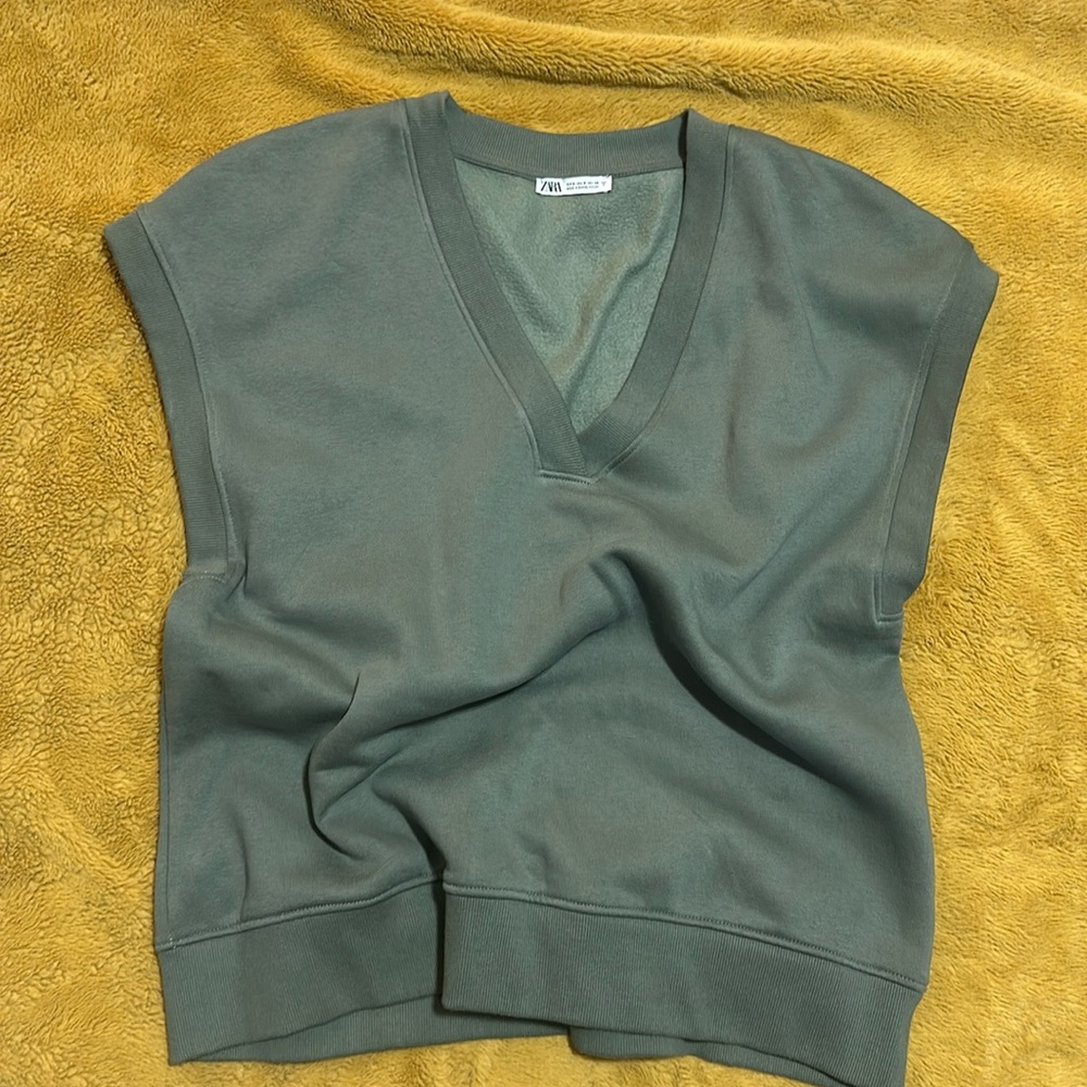 Zara vest